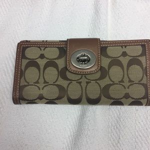Coach wallet